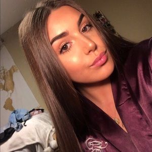 Meet your Posher, Gina